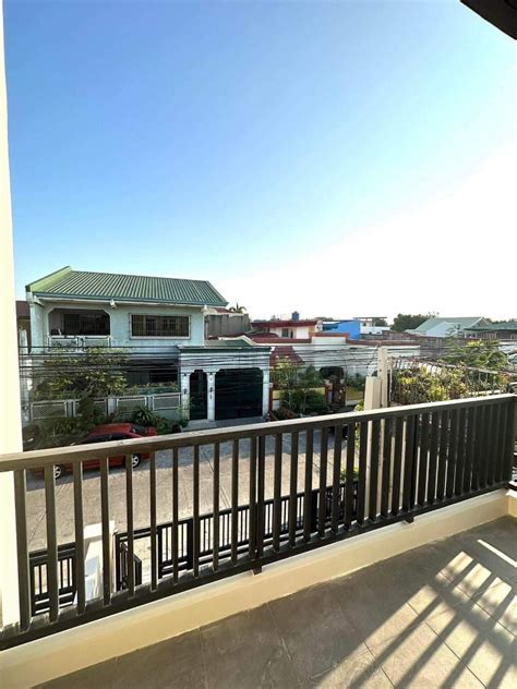 House and Lot For Sale in Pilar, Las Piñas .
